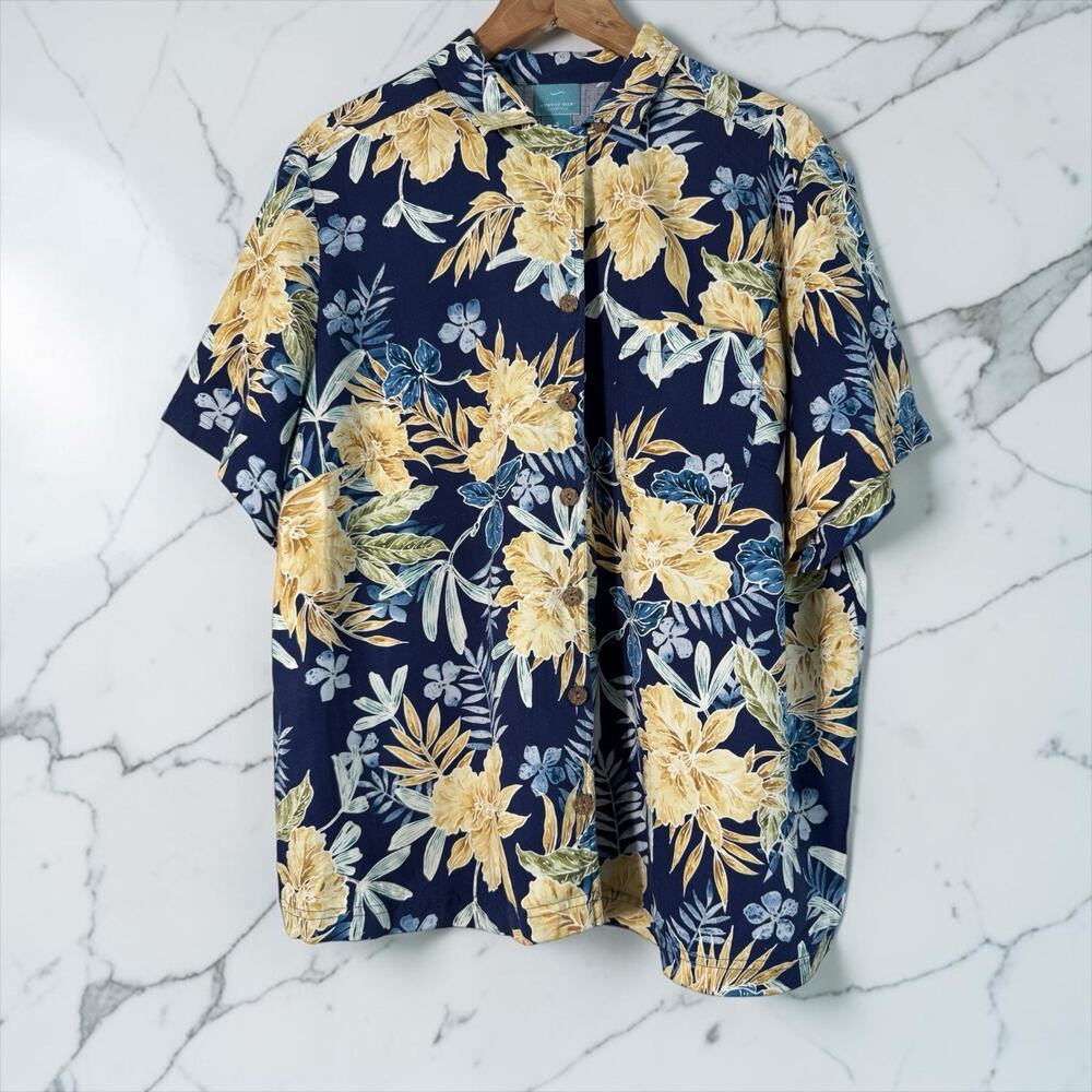 100% Silk Hawaiian Shirt August Silk Blue Floral Size 2X Short Sleeves Button Up